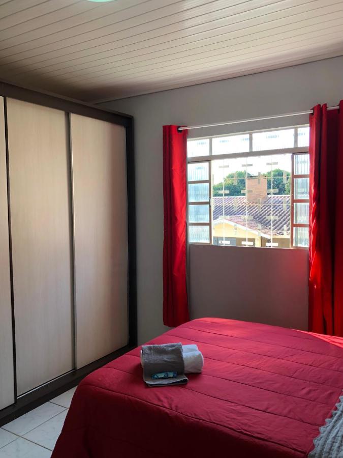 Quarto Privado no Coração de Foz - casa e banheiro compartilhado Foz do Iguaçu Exterior foto